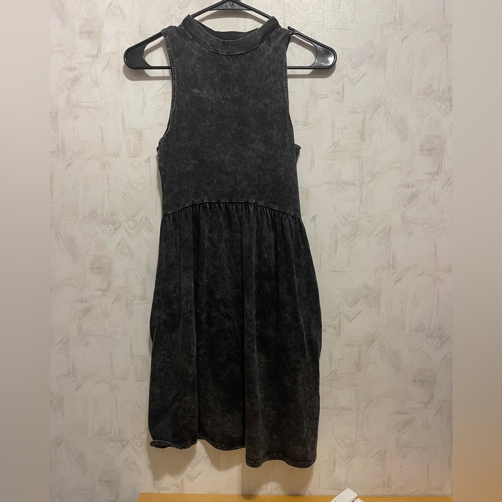 SO women’s black dress - XS